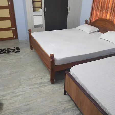 Sharada Homestay Tirunelveli Exterior photo