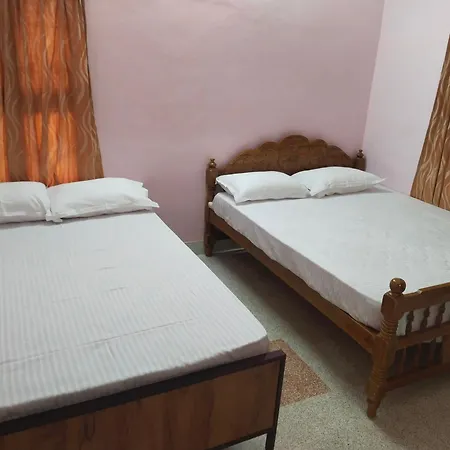 Sharada Homestay Tirunelveli Exterior photo